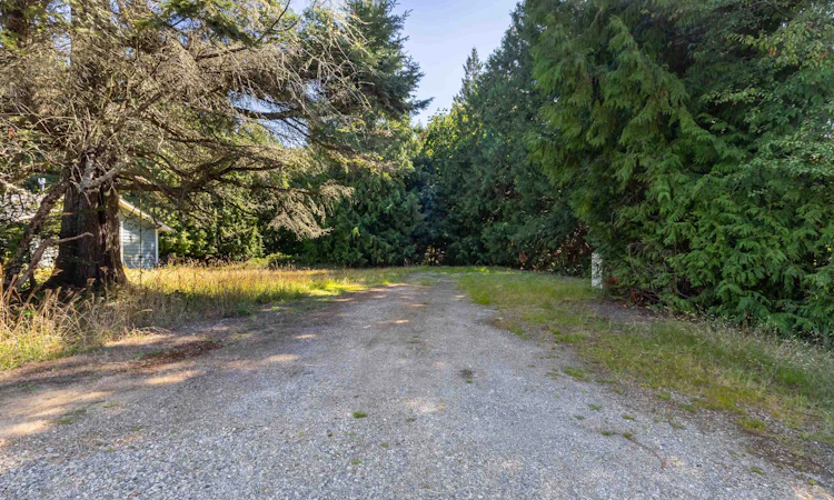7886 Fawn Road