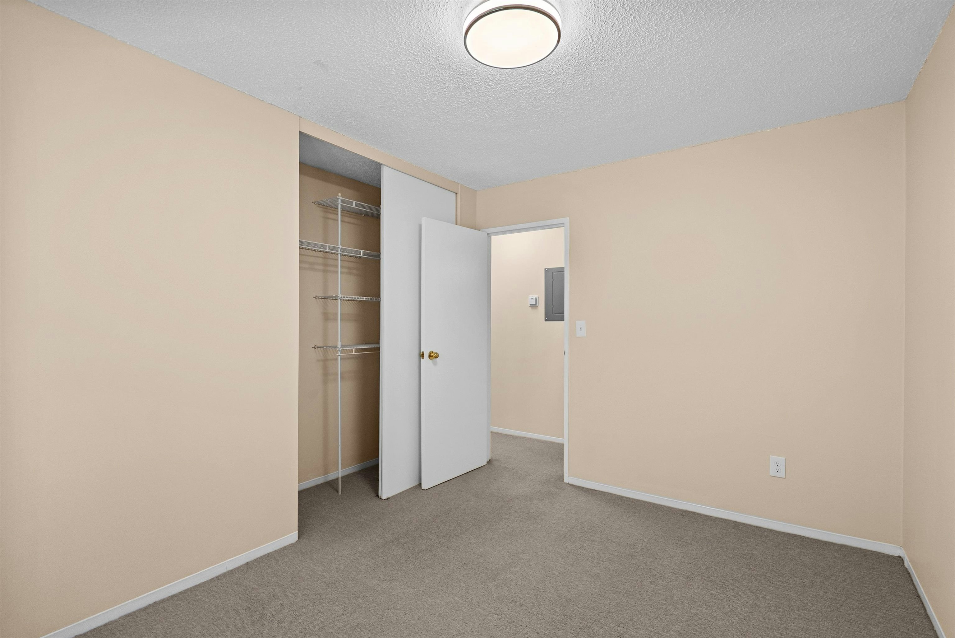 304-7200 Lindsay Road, Richmond, BC, V7C 3M6 - 10