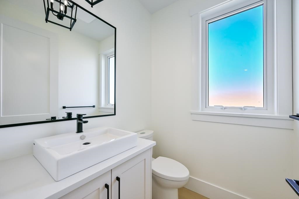 20839 35 Avenue, Langley, BC, V2Z 0B7 - 10