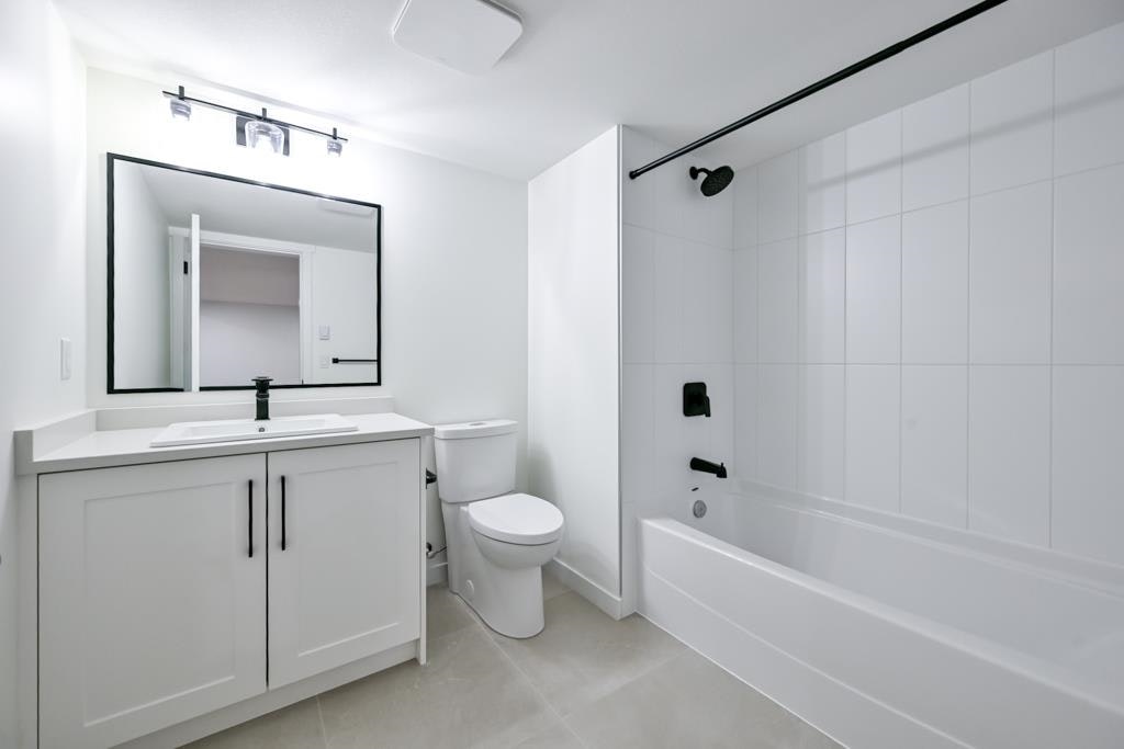 20839 35 Avenue, Langley, BC, V2Z 0B7 - 17