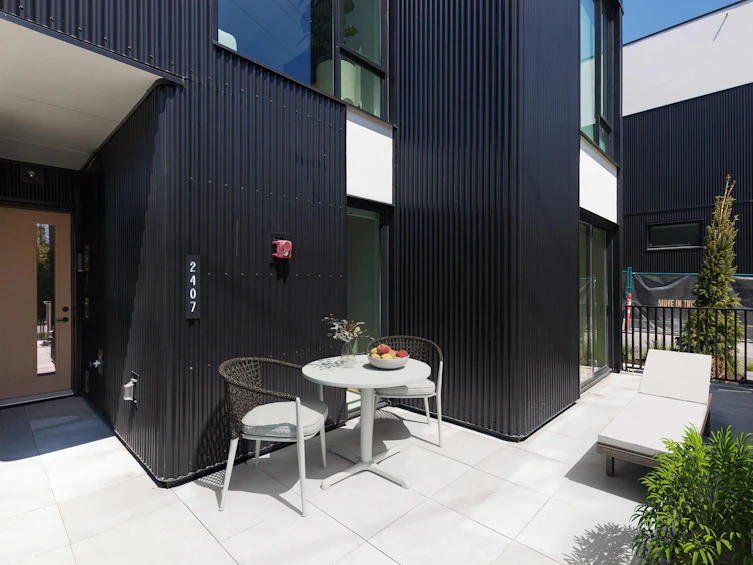 2407 N Grandview Highway, Vancouver, BC, V5M 2E1 - 33
