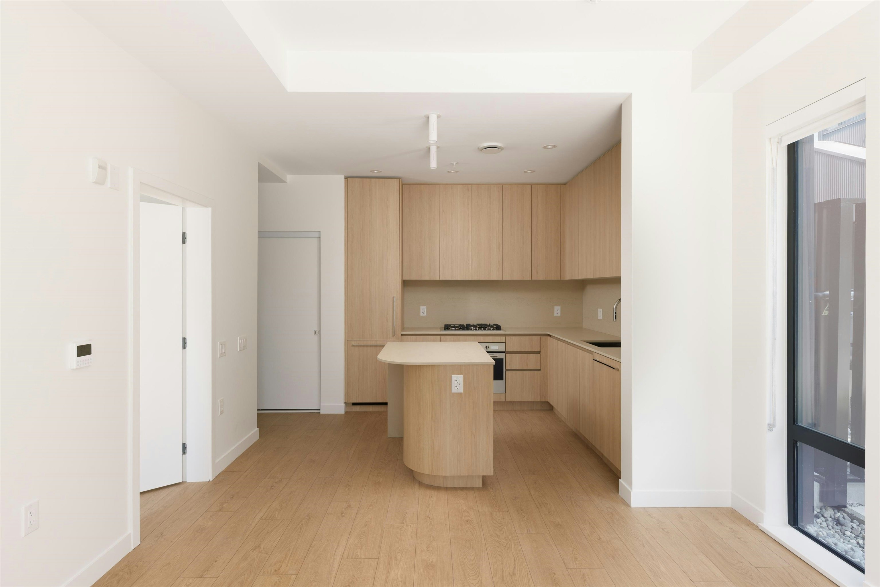 2407 N Grandview Highway, Vancouver, BC, V5M 2E1 - 15