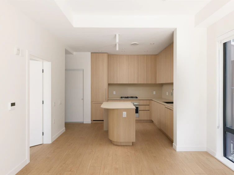 2407 N Grandview Highway, Vancouver, BC, V5M 2E1 - 15