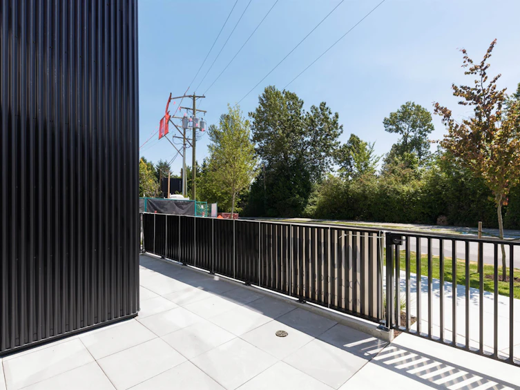 2407 N Grandview Highway, Vancouver, BC, V5M 2E1 - 39