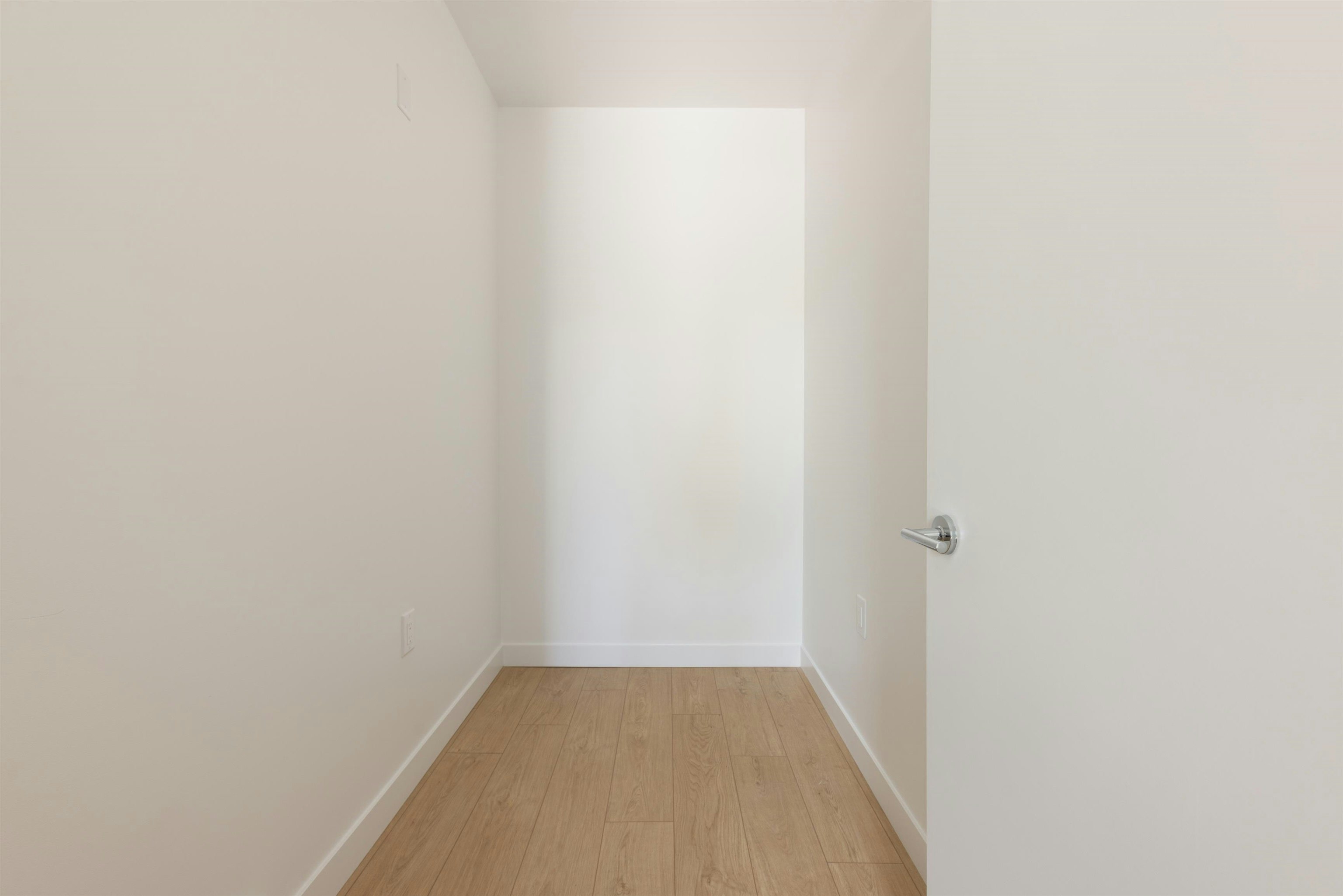 2407 N Grandview Highway, Vancouver, BC, V5M 2E1 - 31
