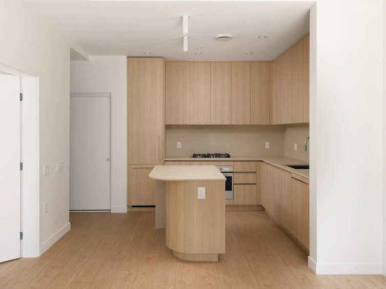 2407 N Grandview Highway, Vancouver, BC, V5M 2E1 - 16