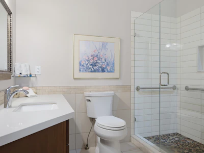 3-1640 140 Street - 4