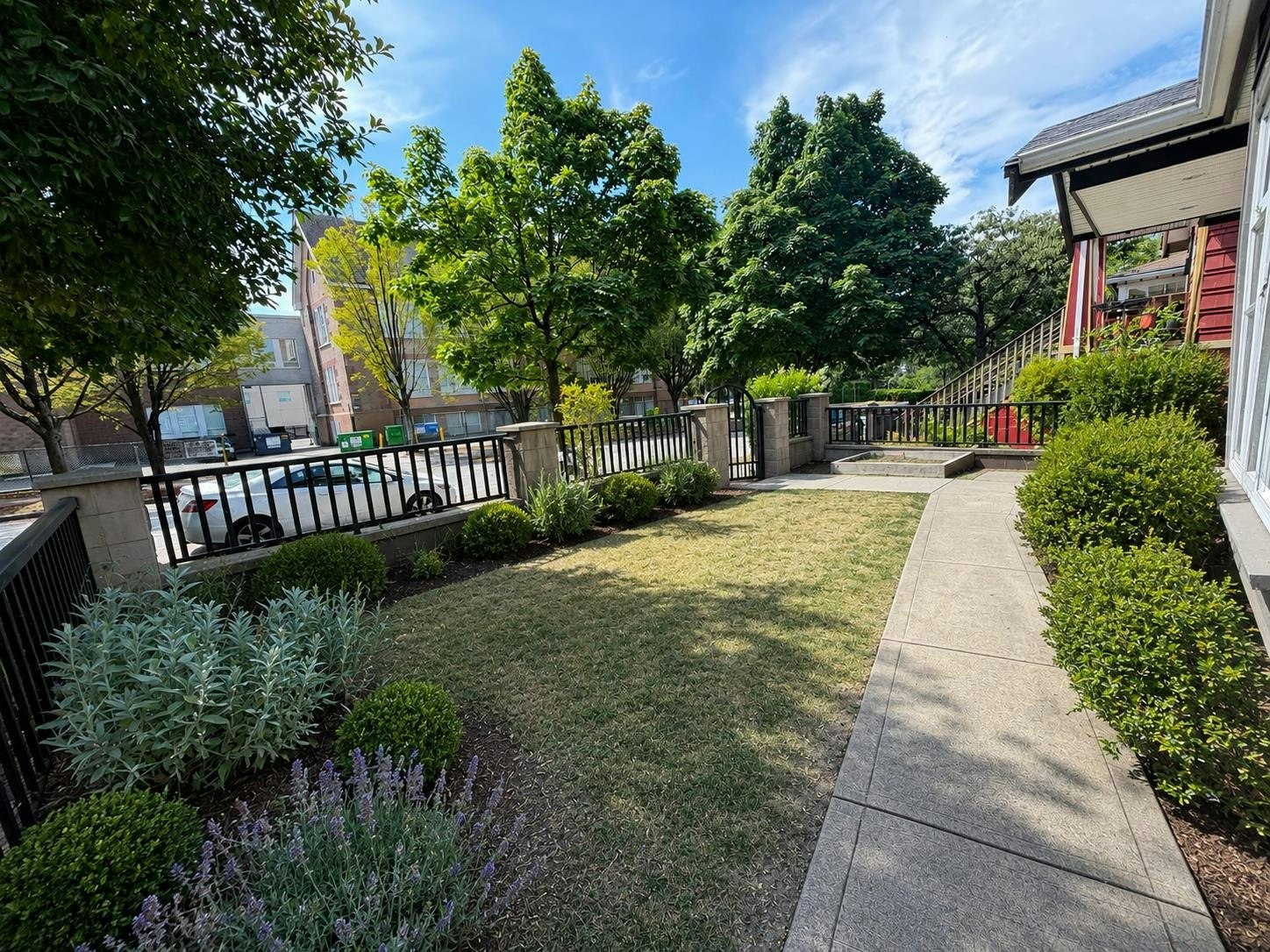 Basement (West)-2629 Pandora Street, Vancouver, BC, V5K 1V9 - 2