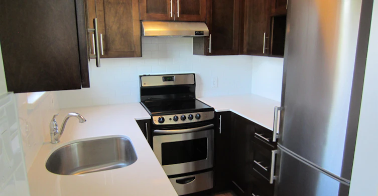 1986 Woodland Drive, Vancouver, BC, V5N 3N8 - 5