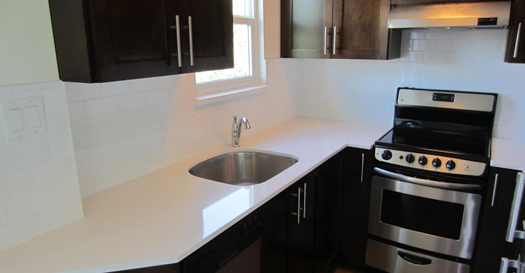 1986 Woodland Drive, Vancouver, BC, V5N 3N8 - 4