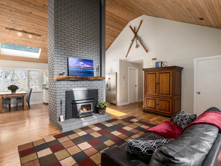 1302 Adams Road, Bowen Island, BC, V0N 1G2 - 11