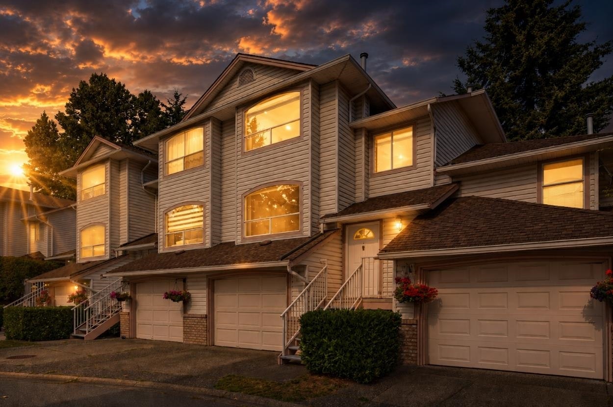 21-7140 132 Street, Surrey, BC, V3W 1J5