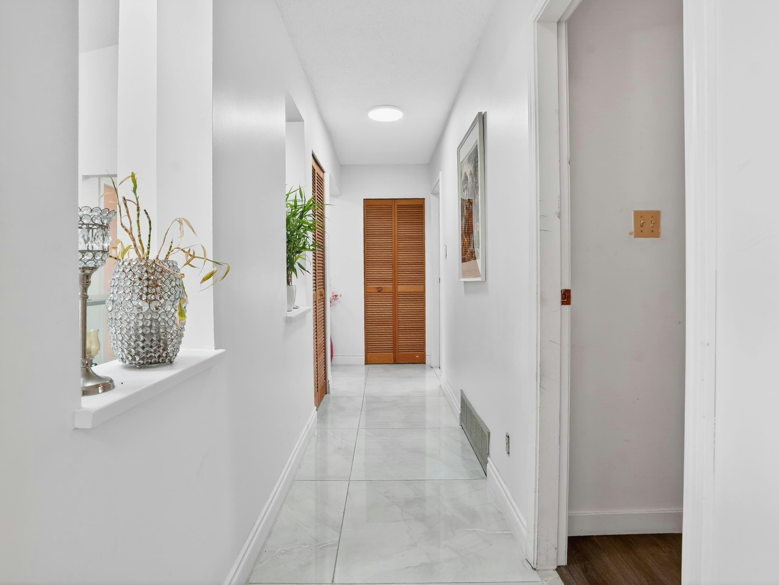 2940 Dresden Way, North Vancouver, BC, V7H 1P6 - 6