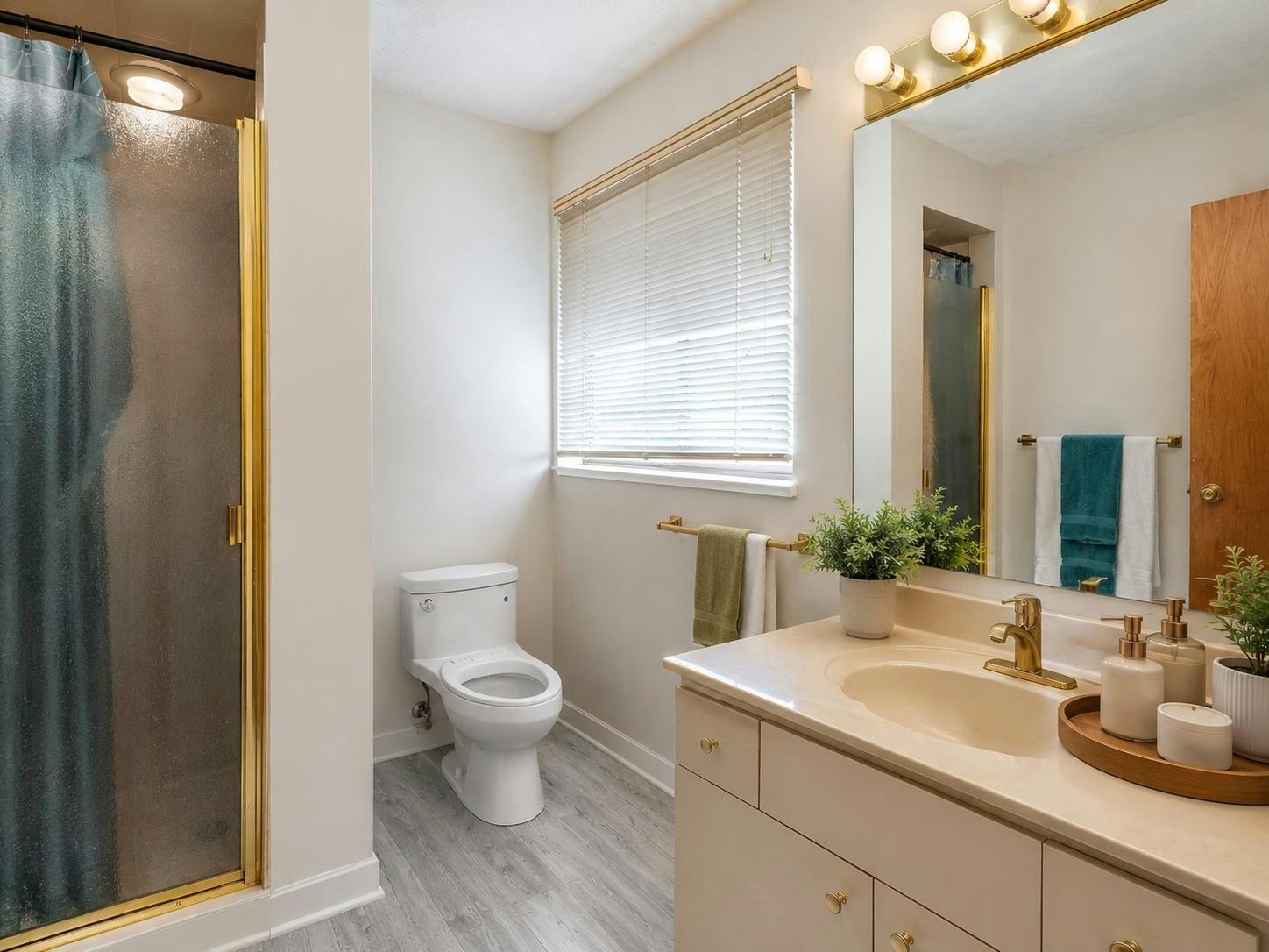2940 Dresden Way, North Vancouver, BC, V7H 1P6 - 26