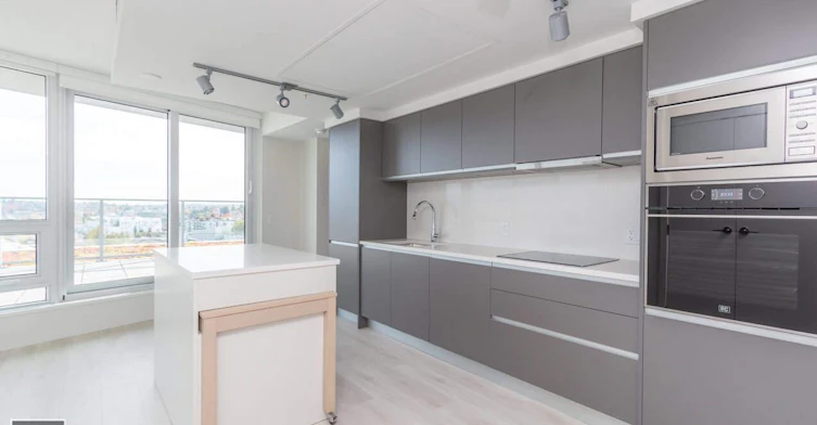 1204-180 2nd East Avenue, Vancouver, BC, V5T 0K4 - 2