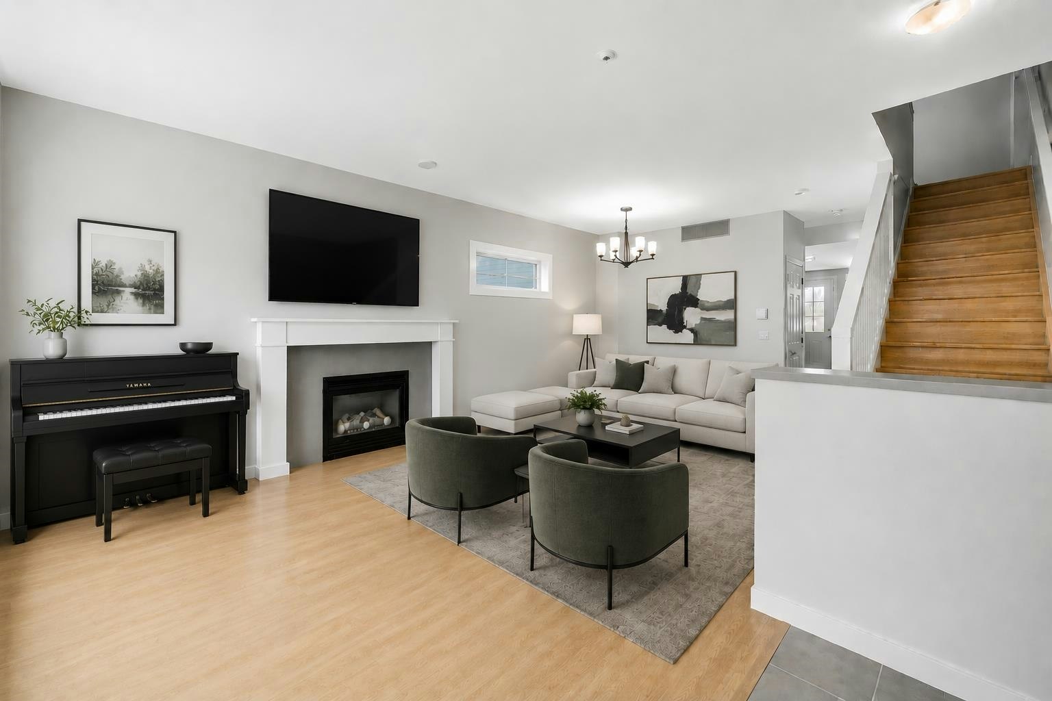 3265 Clermont Mews, Vancouver, BC, V5S 4X3 - 9