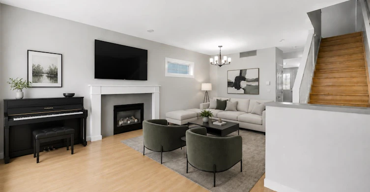 3265 Clermont Mews, Vancouver, BC, V5S 4X3 - 9