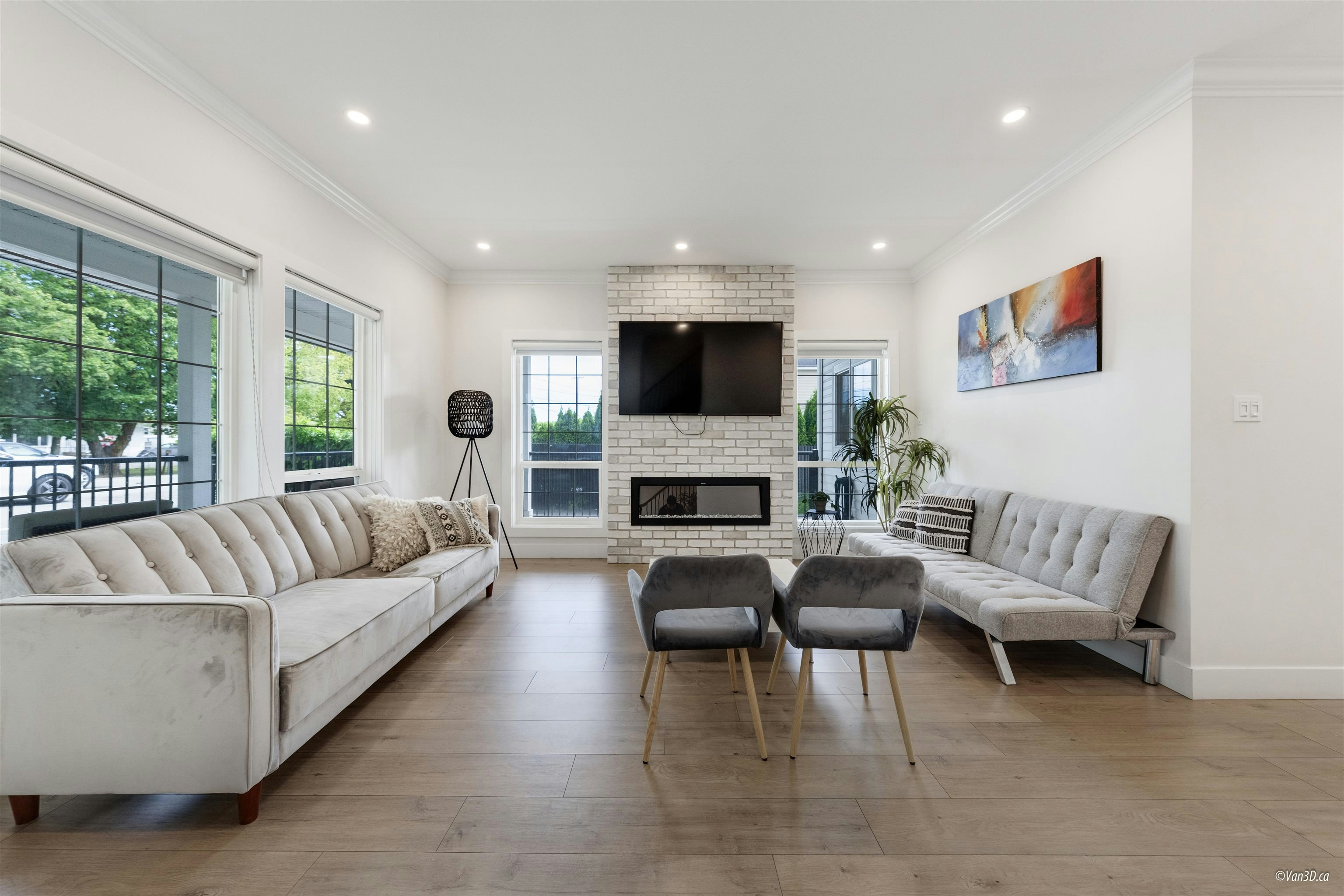 6709 216 Street - 3
