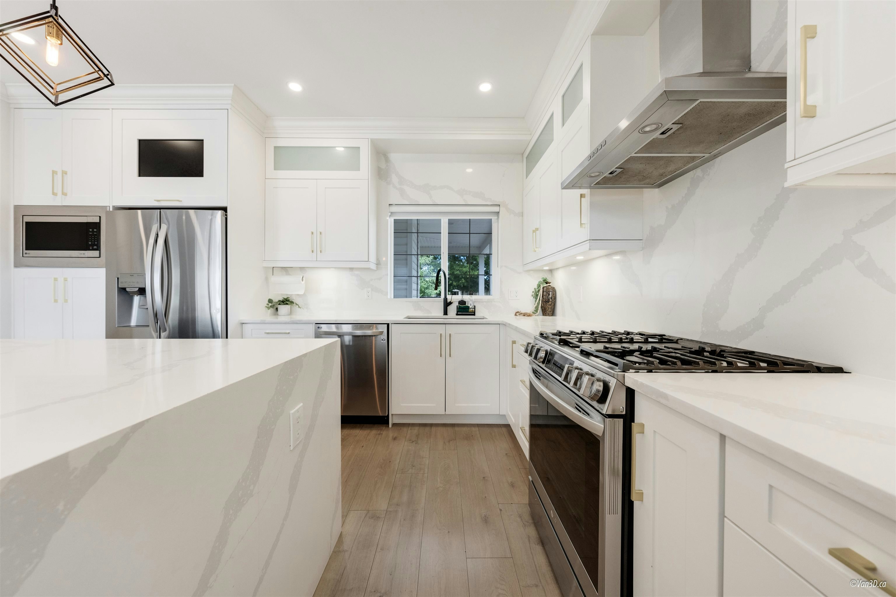 6709 216 Street - 5