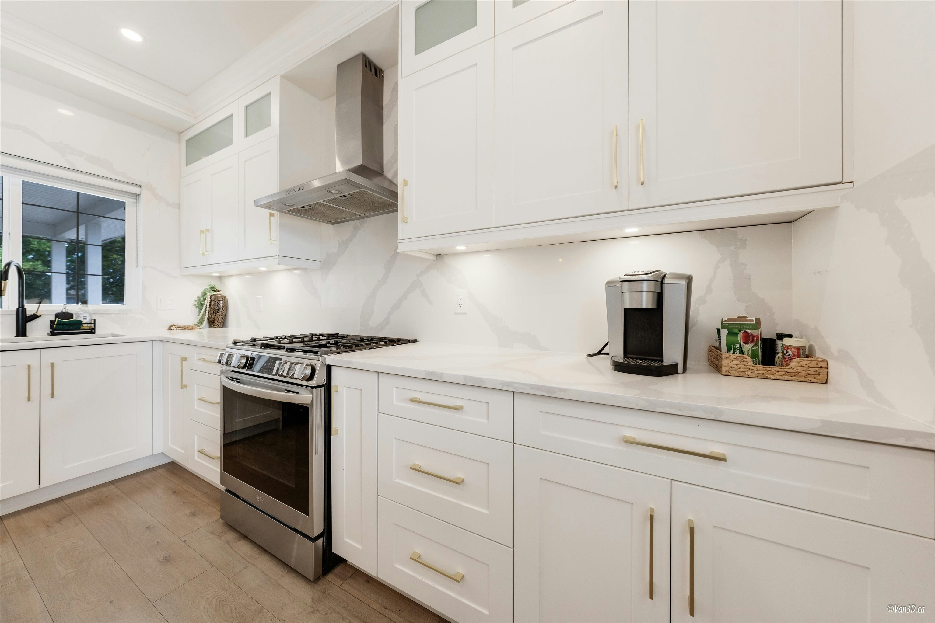 6709 216 Street - 4