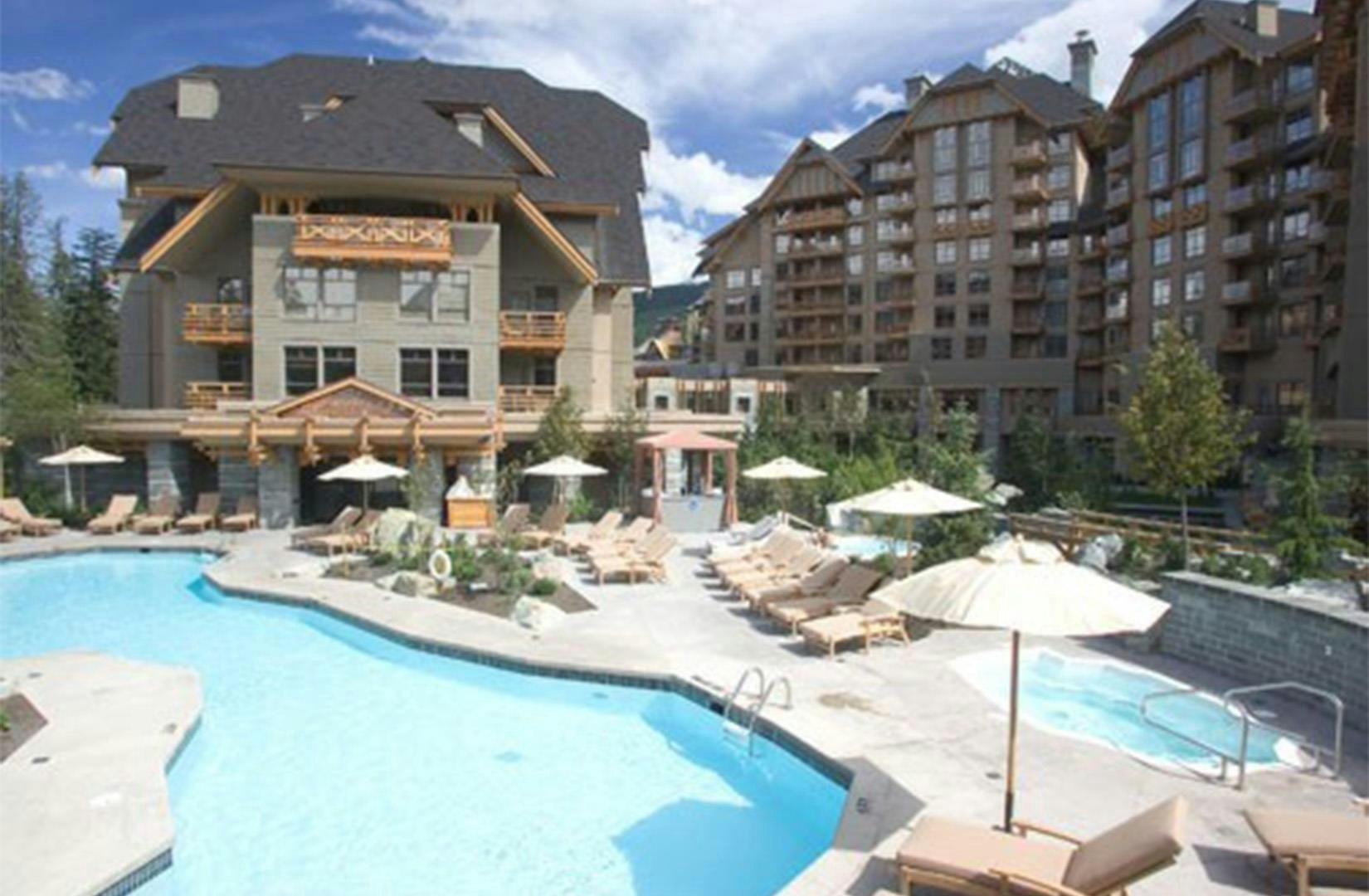 726-4591 Blackcomb Way - 5