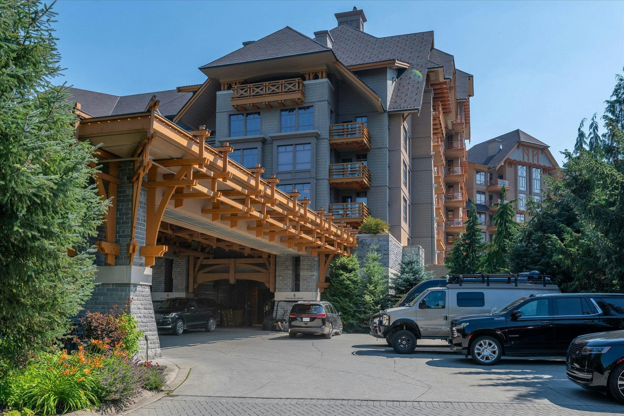 726-4591 Blackcomb Way, Whistler, BC, V8E 0Y4