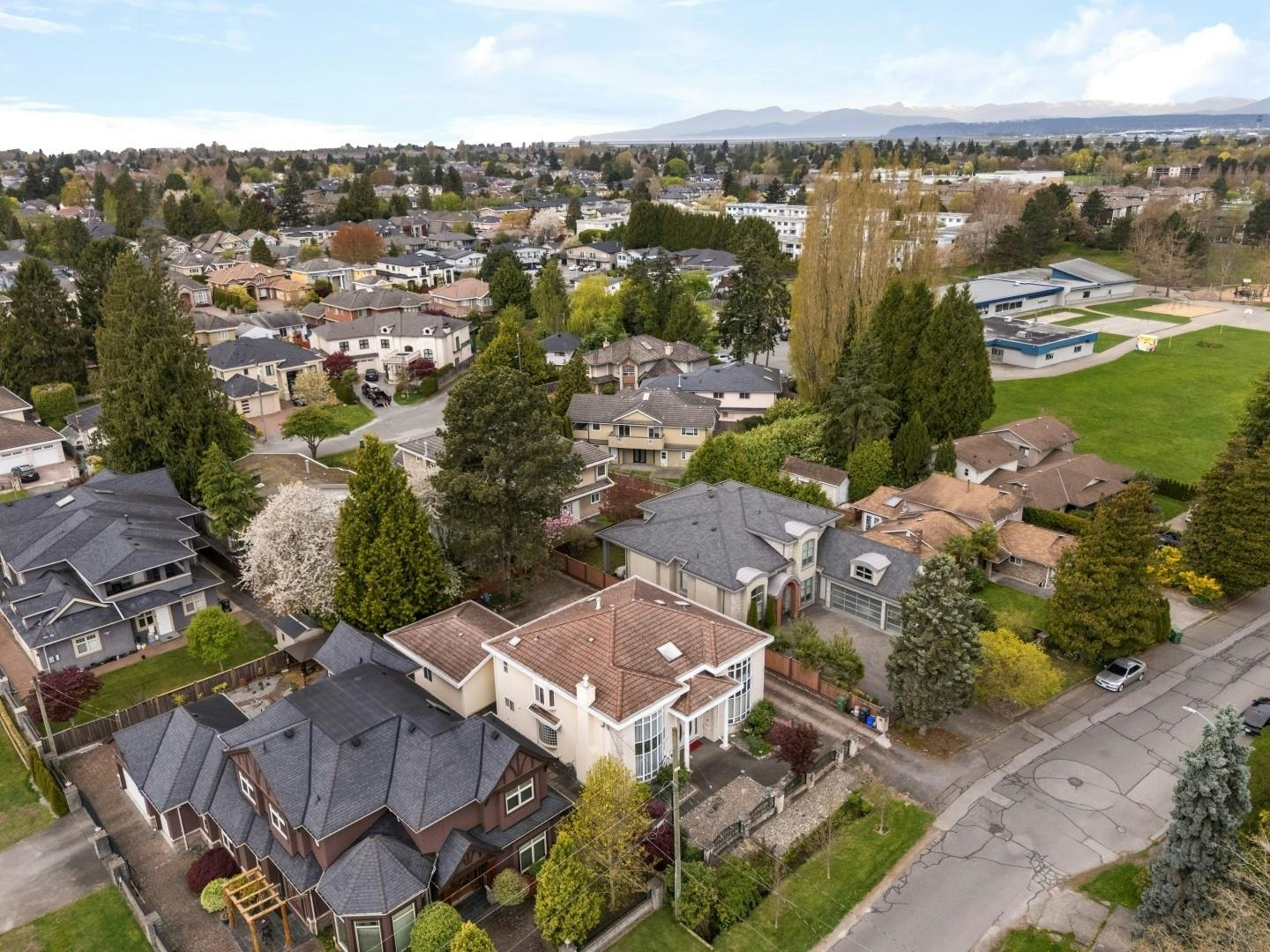 7471 Ledway Road, Richmond, BC, V7C 3N5 - 39