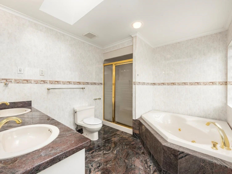 7471 Ledway Road, Richmond, BC, V7C 3N5 - 36