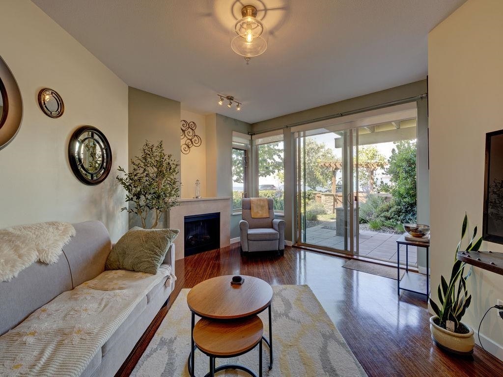 105-5160 Davis Bay Road, Sechelt, BC, V7Z 0H3 - 10