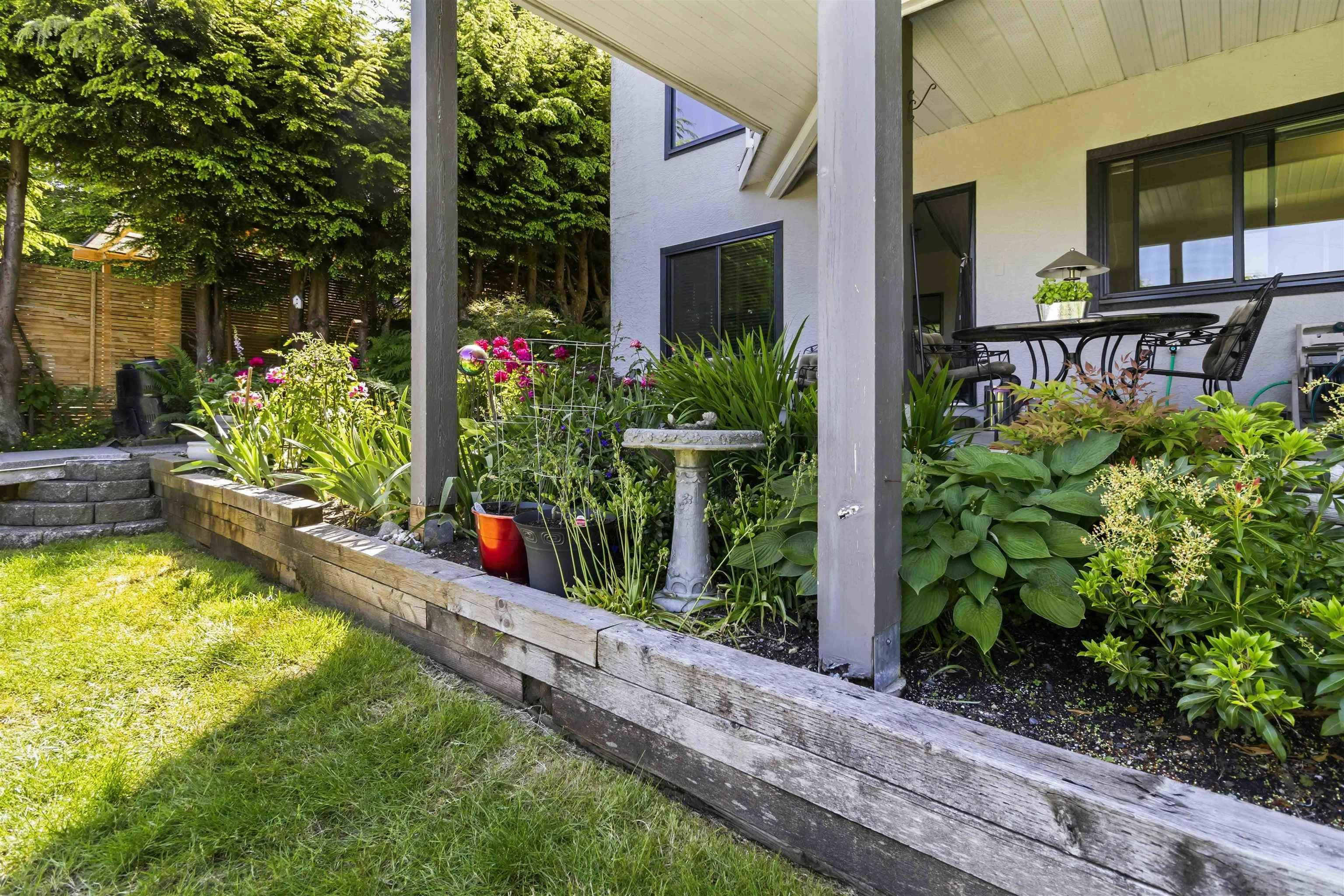 212 N Sea Avenue, Burnaby, BC, V5B 1K5 - 39
