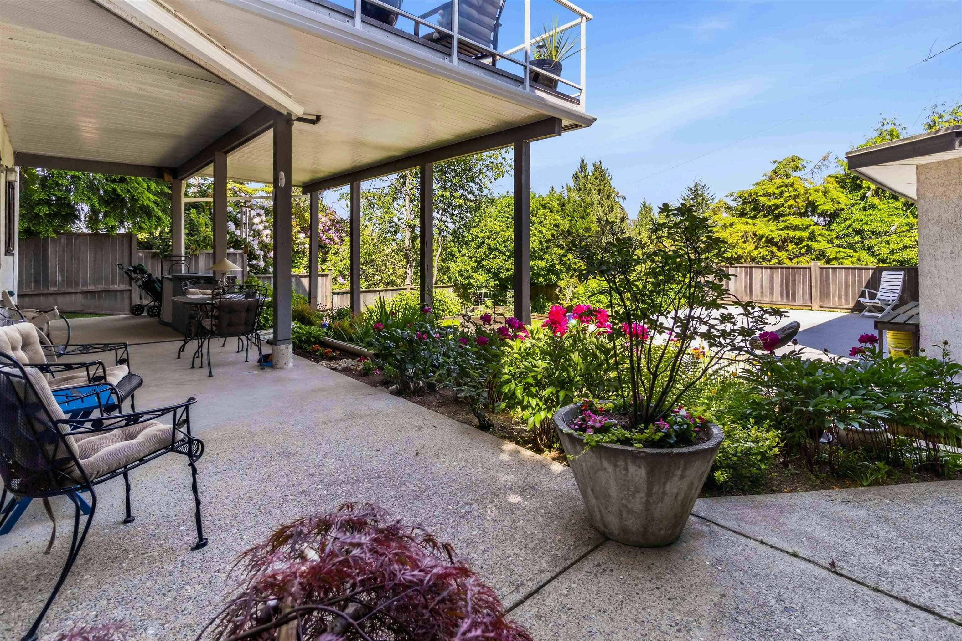212 N Sea Avenue, Burnaby, BC, V5B 1K5 - 40