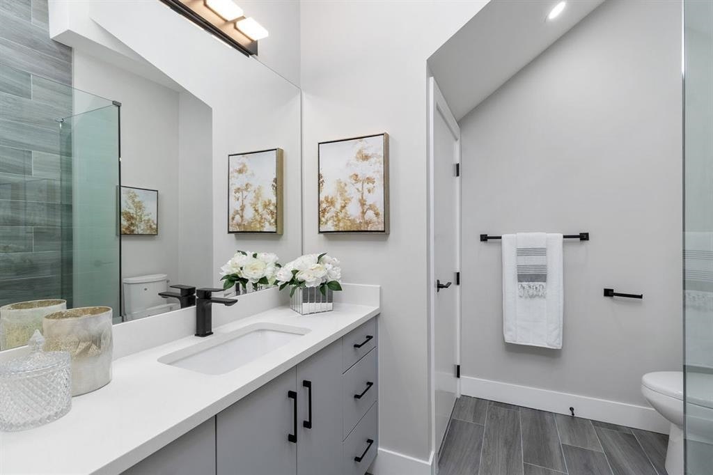 1417 E 10 Avenue, Vancouver, BC, V6N 2N7 - 16