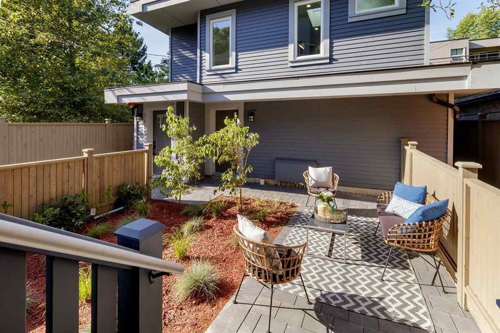 1417 E 10 Avenue, Vancouver, BC, V6N 2N7 - 2