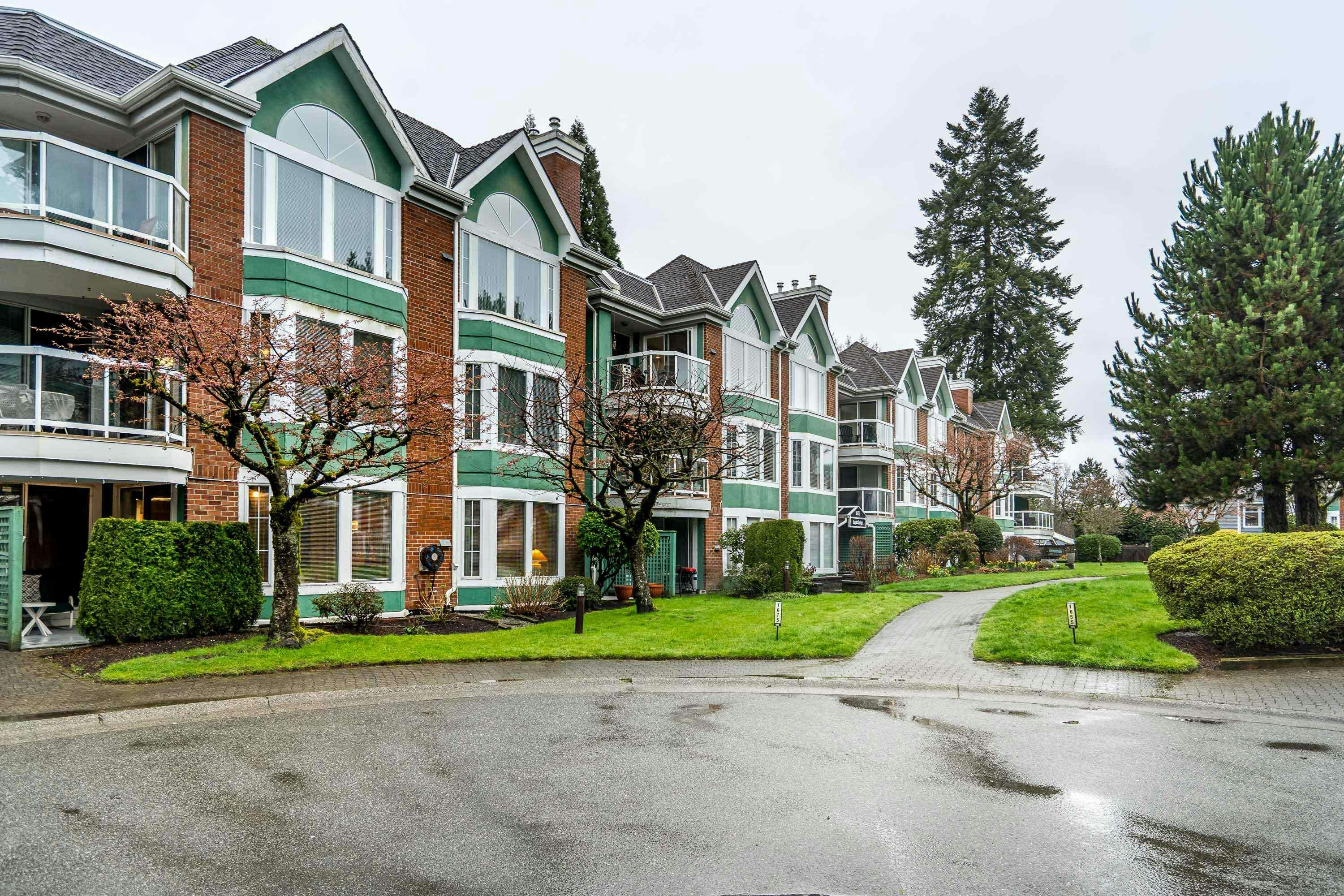 108-1675 Augusta Avenue, Burnaby, BC, V5A 4S8