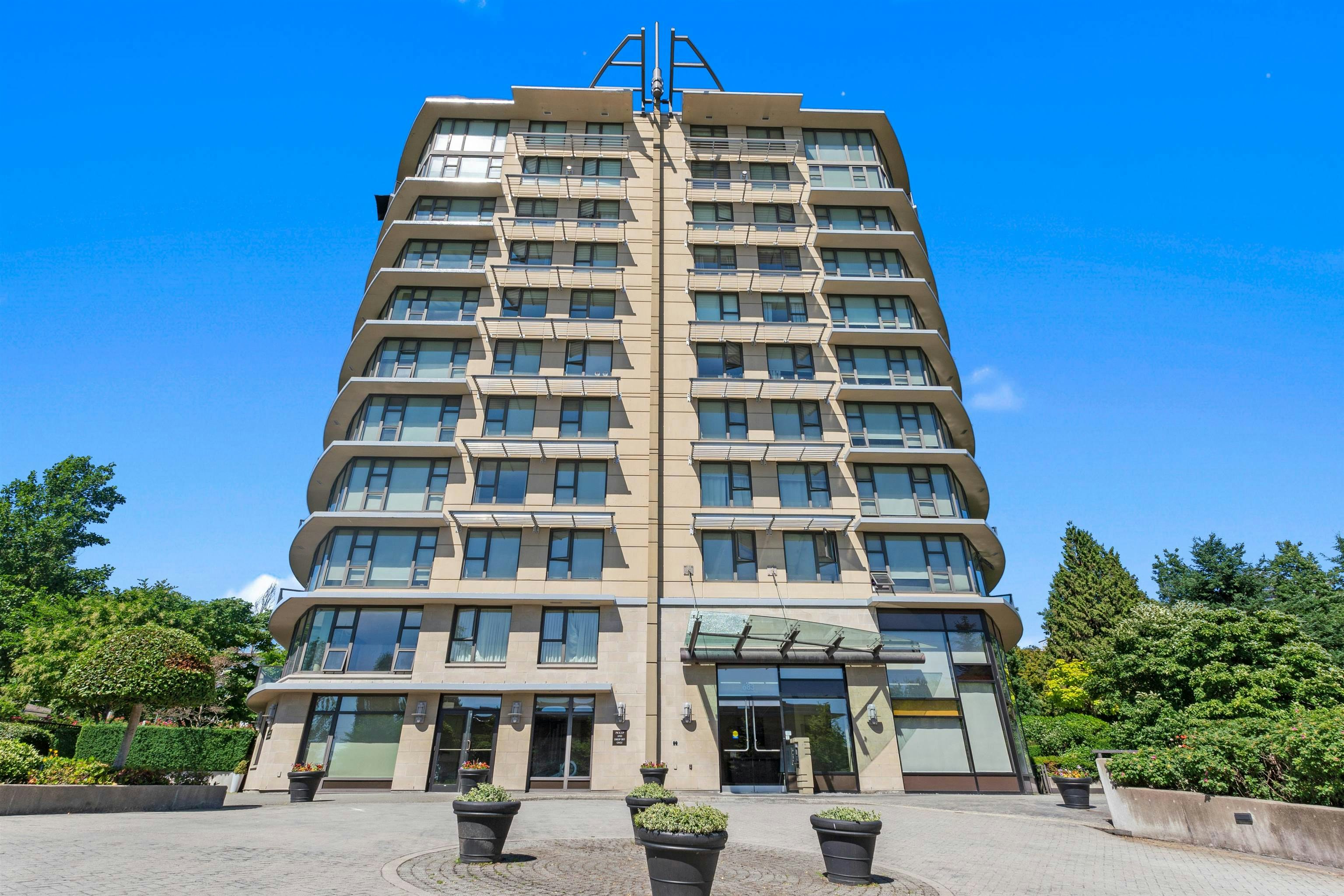 306-683 W Victoria Park, North Vancouver, BC, V7M 0A2 - 31