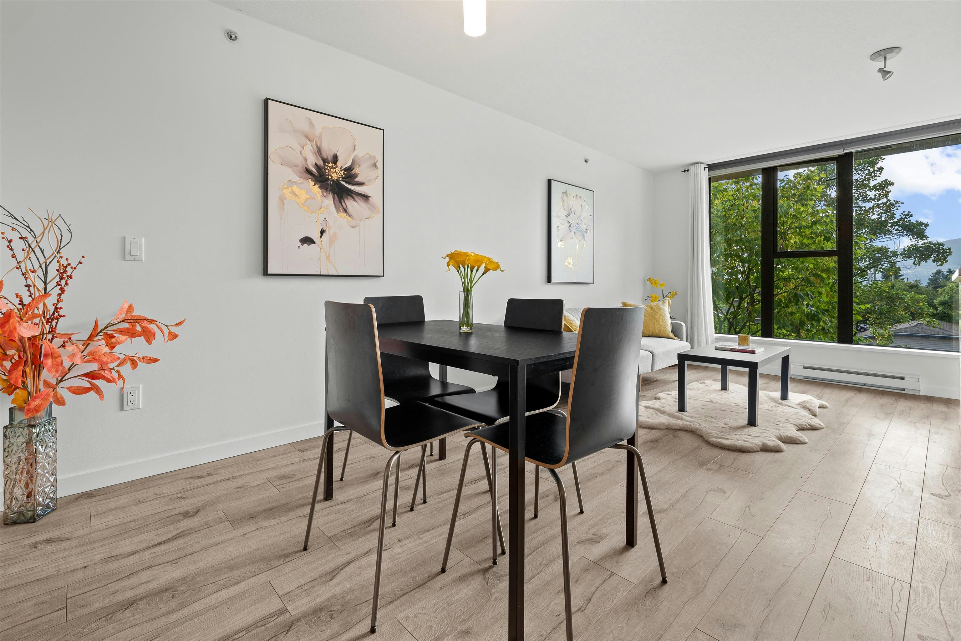306-683 W Victoria Park, North Vancouver, BC, V7M 0A2 - 2