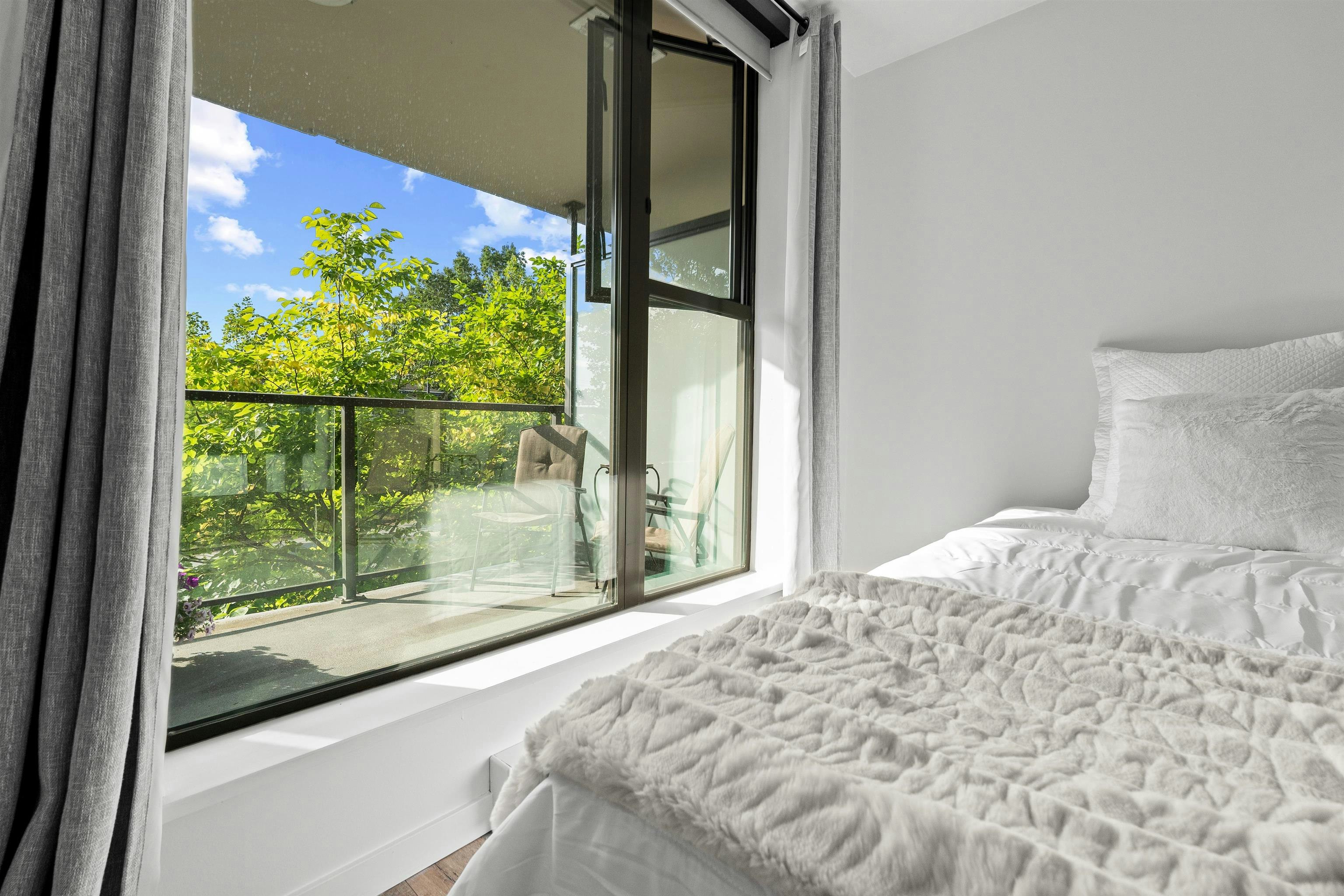 306-683 W Victoria Park, North Vancouver, BC, V7M 0A2 - 22