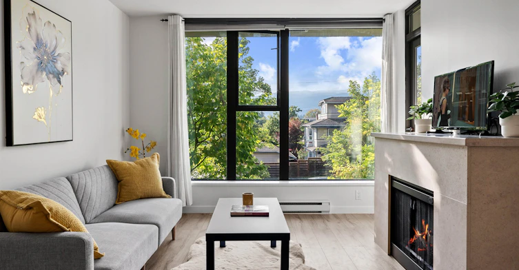306-683 W Victoria Park, North Vancouver, BC, V7M 0A2 - 3