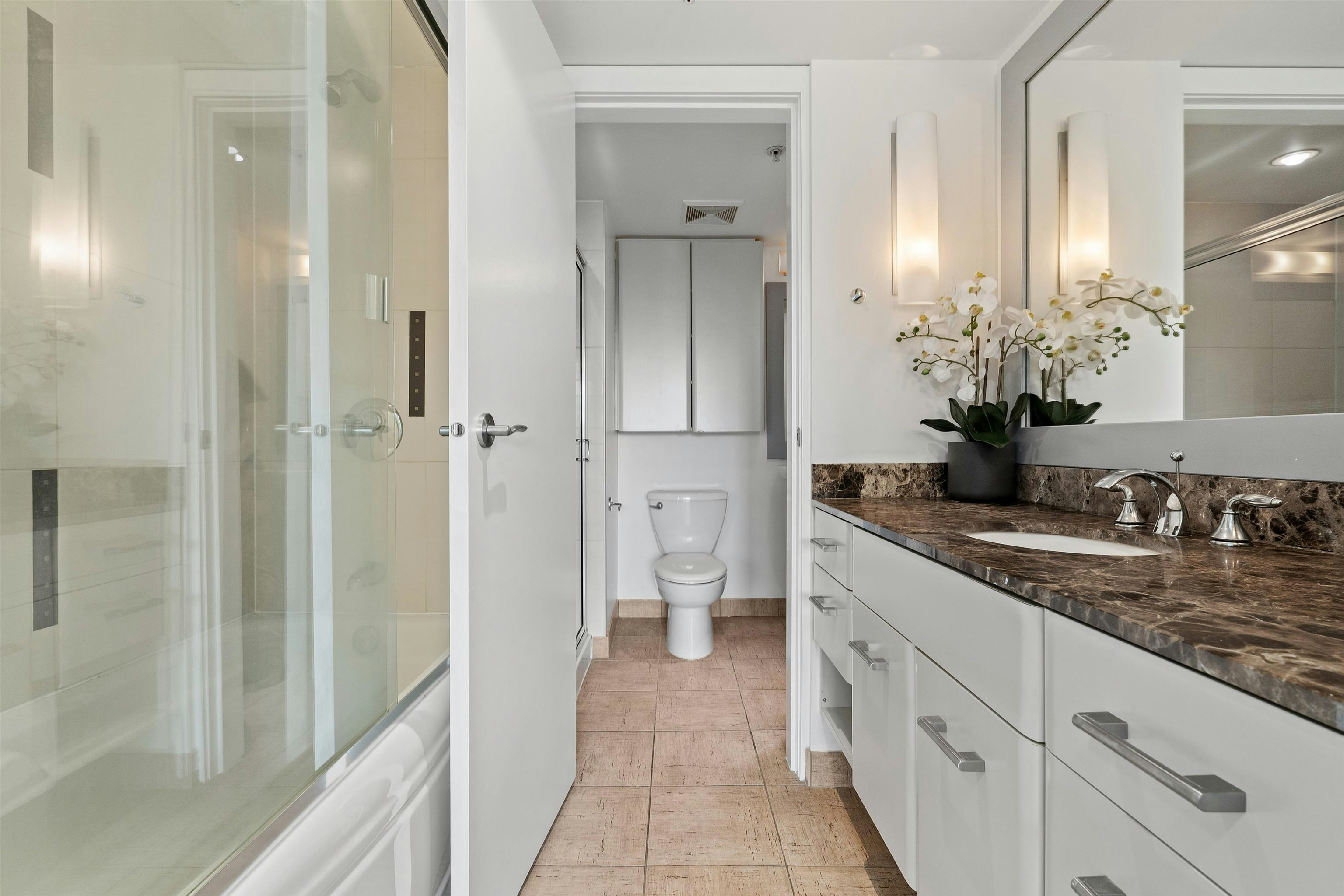 306-683 W Victoria Park, North Vancouver, BC, V7M 0A2 - 21
