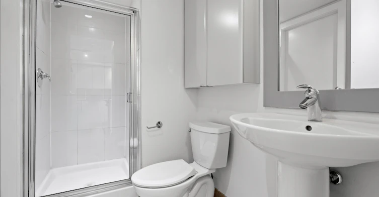 306-683 W Victoria Park, North Vancouver, BC, V7M 0A2 - 20