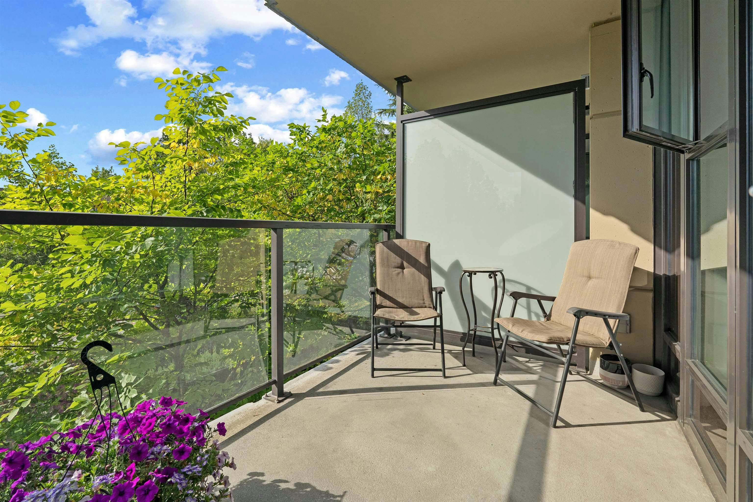 306-683 W Victoria Park, North Vancouver, BC, V7M 0A2 - 23
