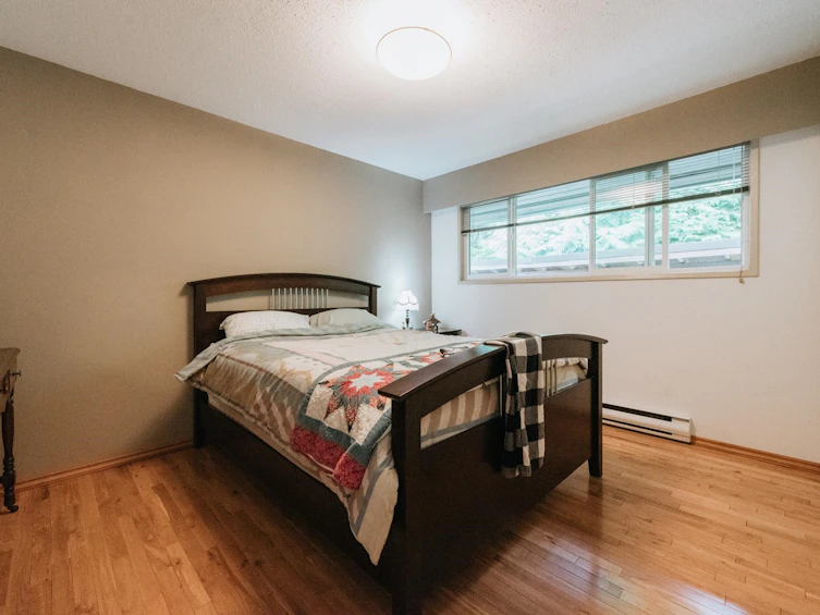 6950 Porpoise Drive, Sechelt, BC, V7Z 0C8 - 11