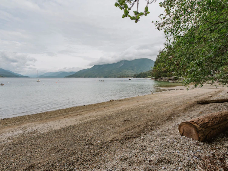6950 Porpoise Drive, Sechelt, BC, V7Z 0C8 - 31
