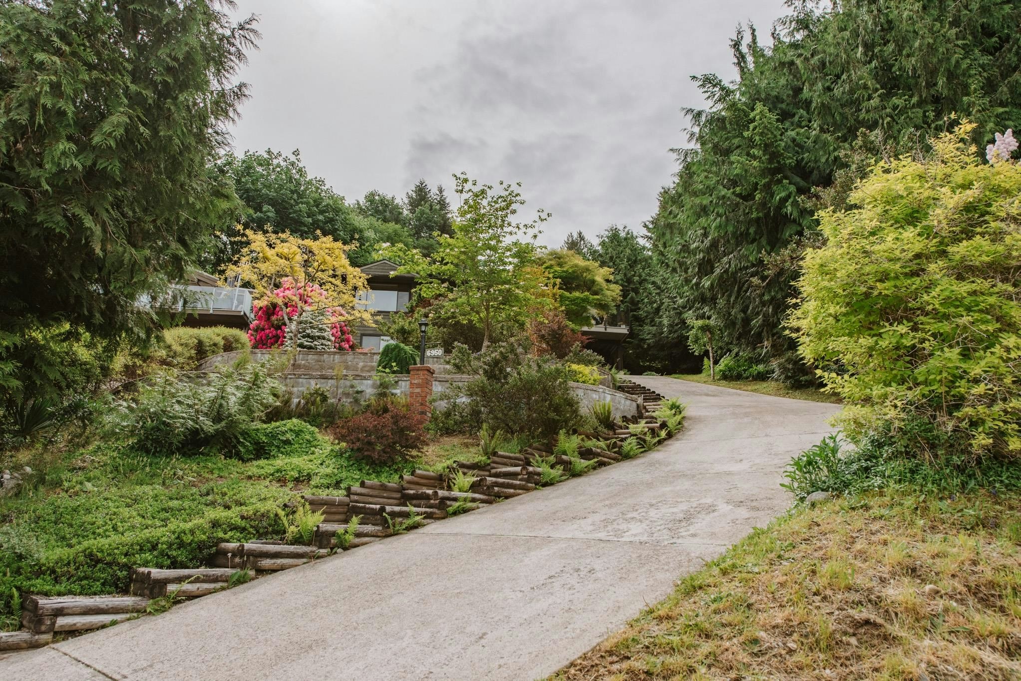 6950 Porpoise Drive, Sechelt, BC, V7Z 0C8 - 25