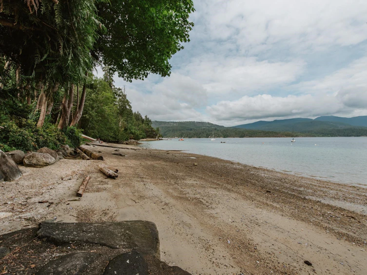 6950 Porpoise Drive, Sechelt, BC, V7Z 0C8 - 32