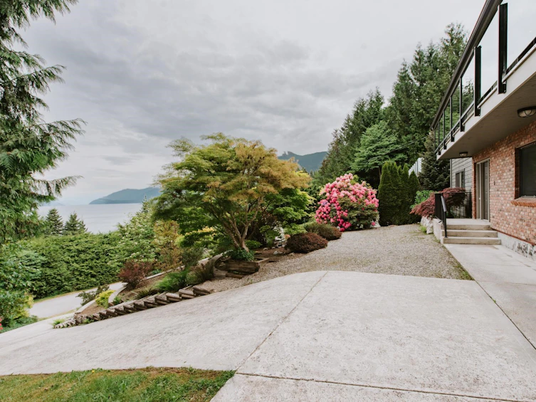 6950 Porpoise Drive, Sechelt, BC, V7Z 0C8 - 5