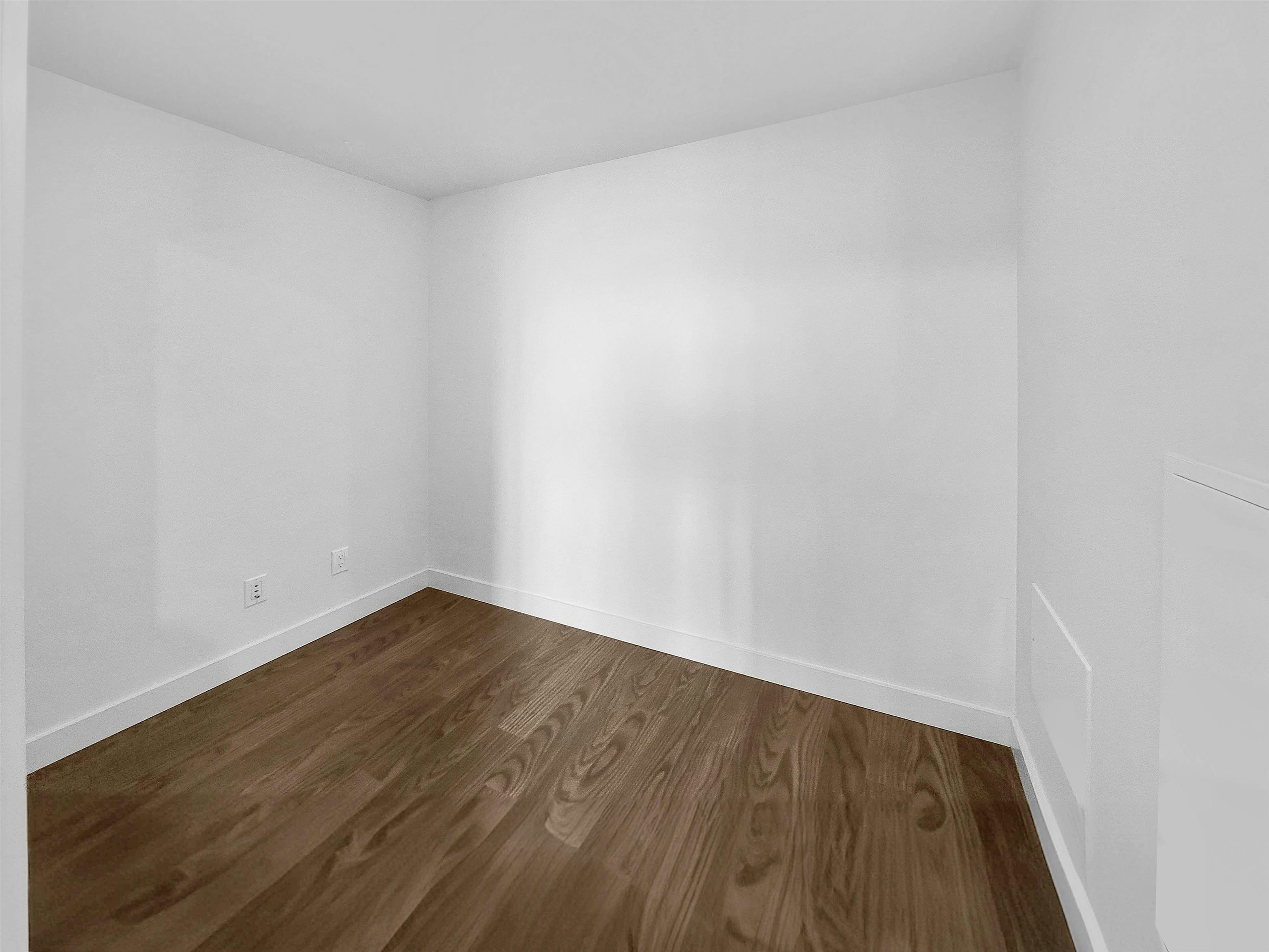 8XX,  8131 Nunavut Lane, Vancouver, BC, V5X 0E2 - 2
