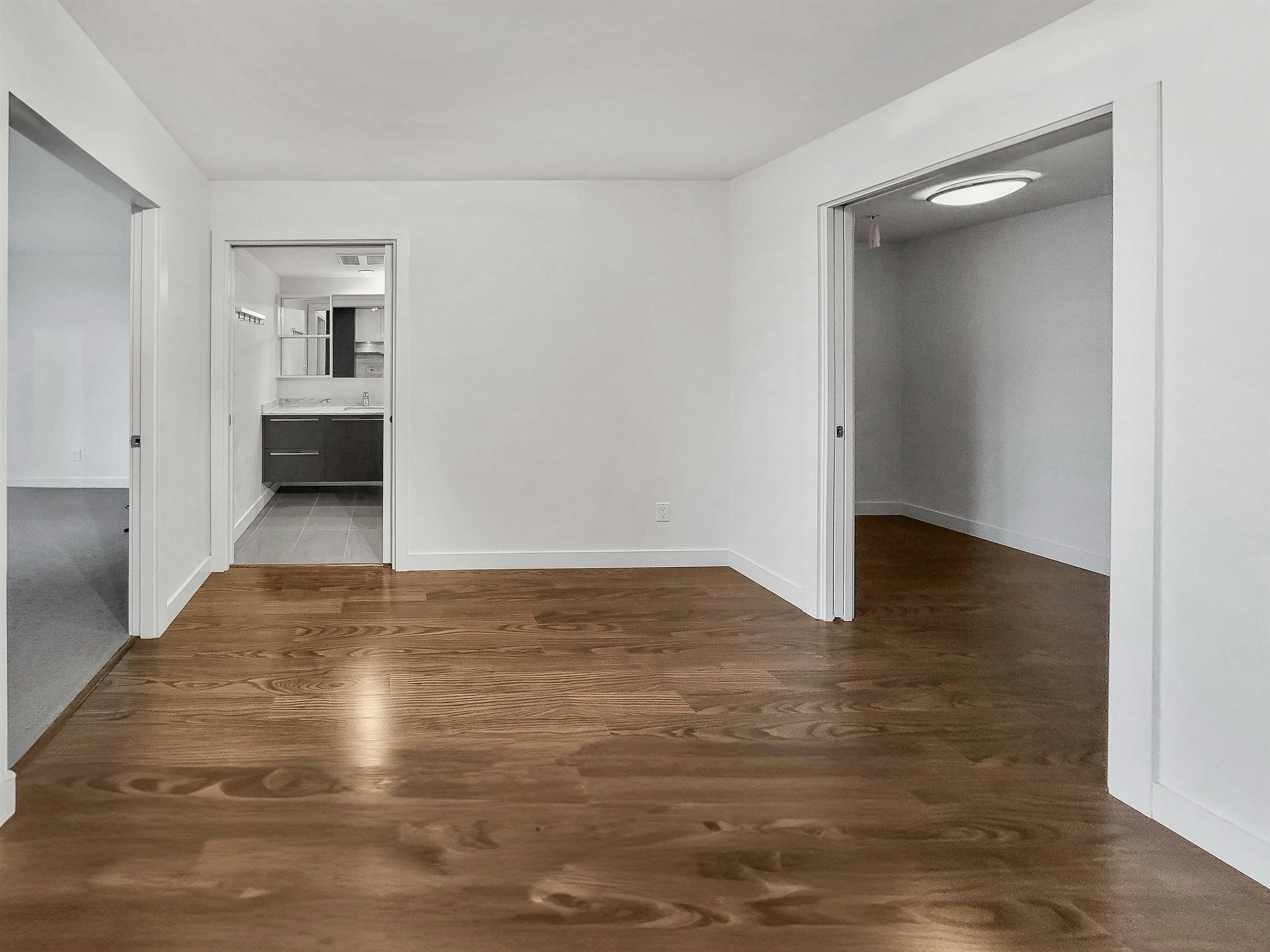 8XX,  8131 Nunavut Lane, Vancouver, BC, V5X 0E2 - 11
