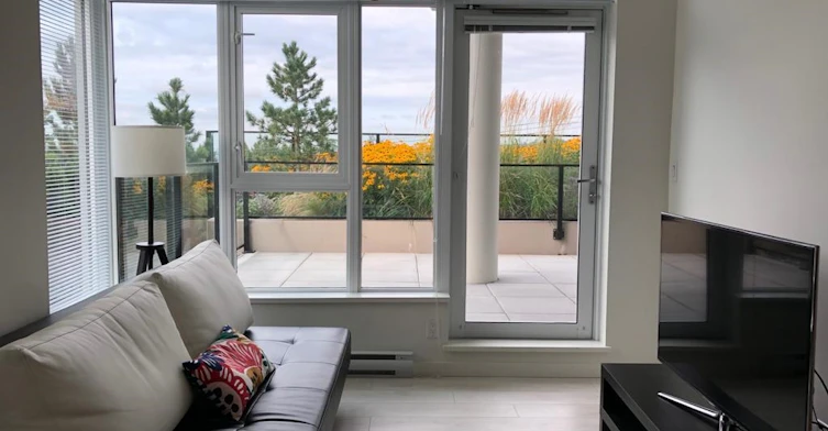 202-691 North Road, Burnaby, BC, V3J 0H9 - 5