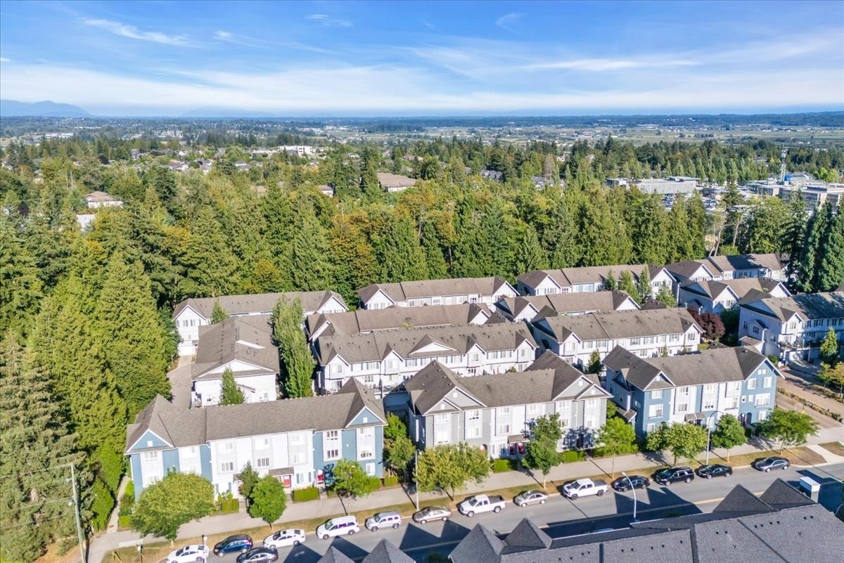 51-5858 142 Street, Surrey, BC, V3X 0H2